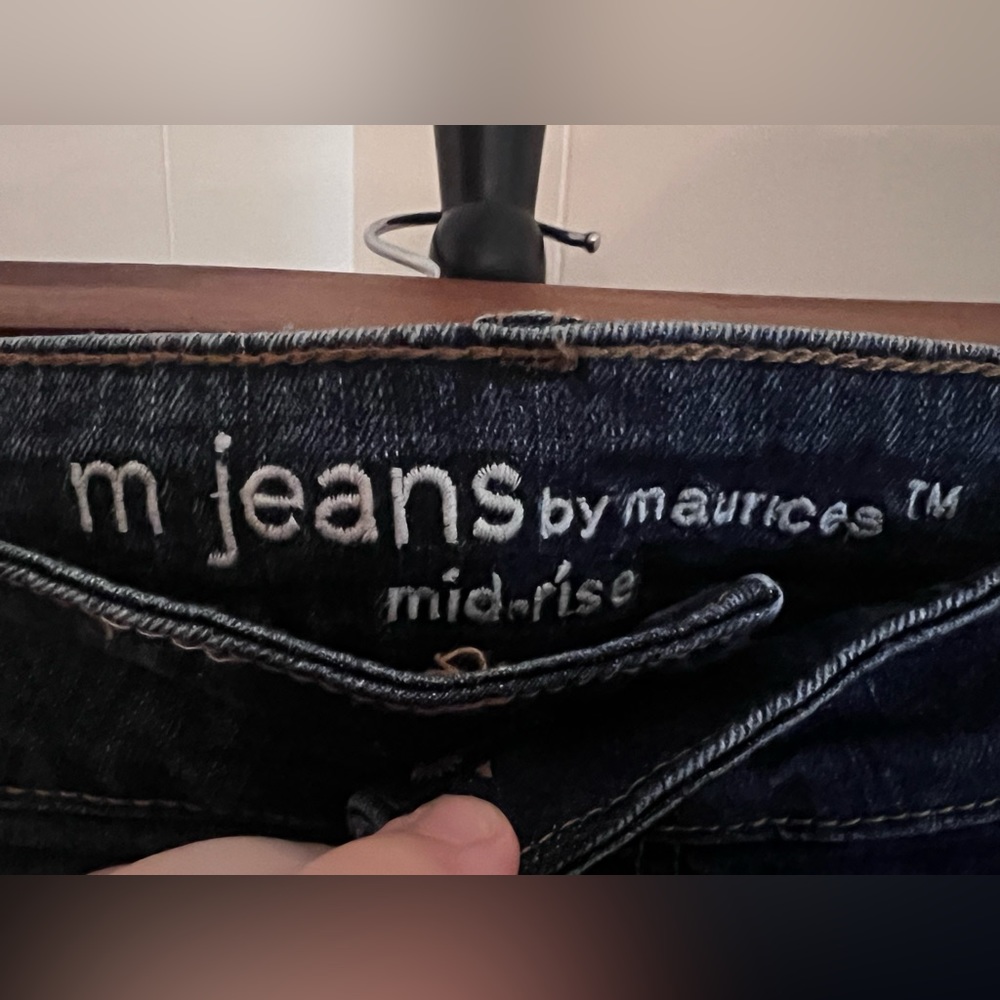 m jeans by Maurice Button-Fly Plus Size Denim Shorts, 6” inseam, dark wash, 20 - Picture 3 of 6